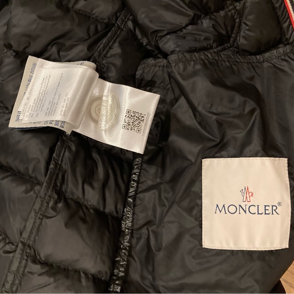 Moncler Douret Short Down Jacket Black Goose Down Puffer Authentic Hooded - Picture 8 of 15